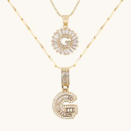 AURELIA™ – Collar Doble Inicial