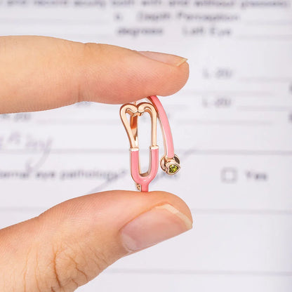 MedHeart™ – Anillo médico con corazón de cristal