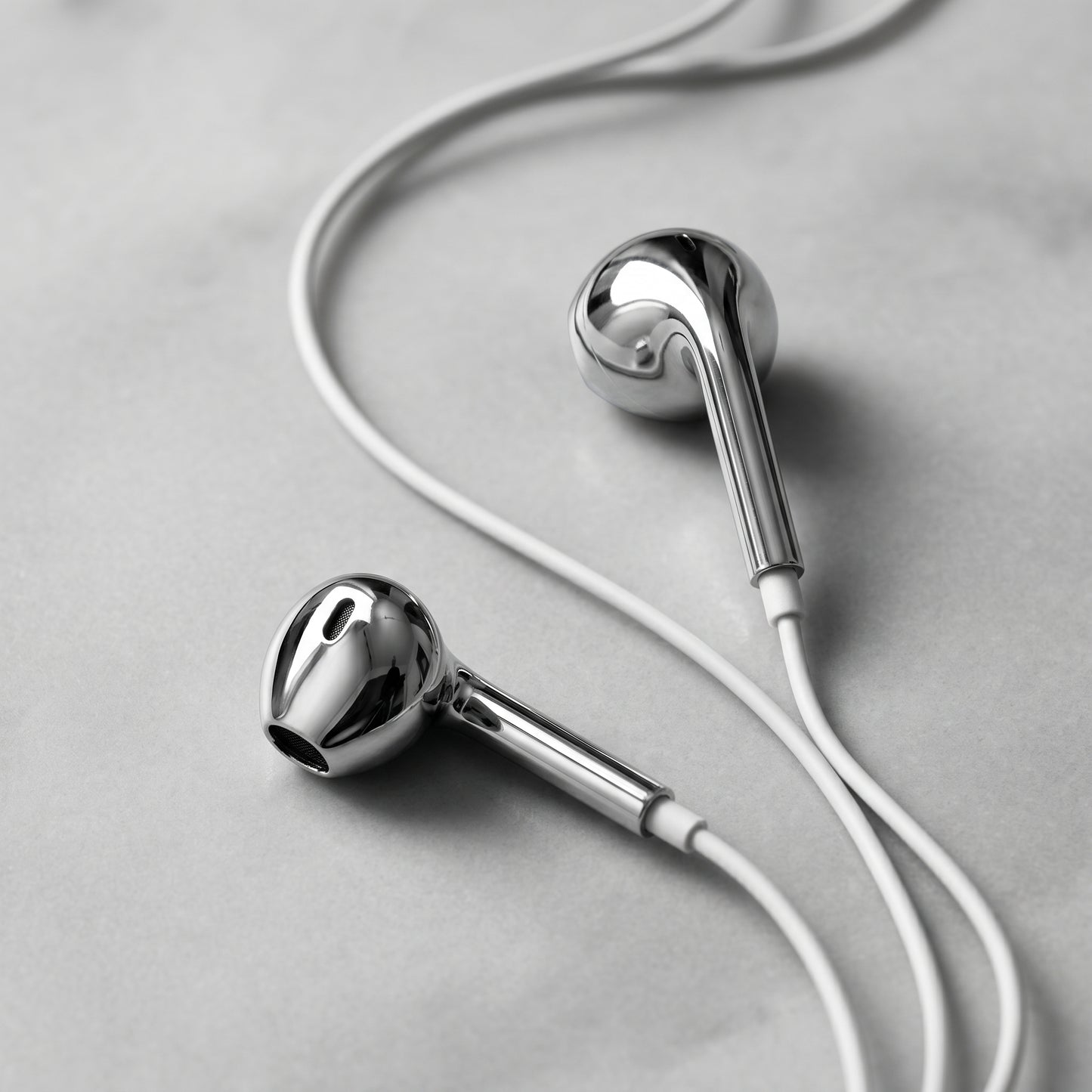 AURION™ - Auriculares con cable cromados