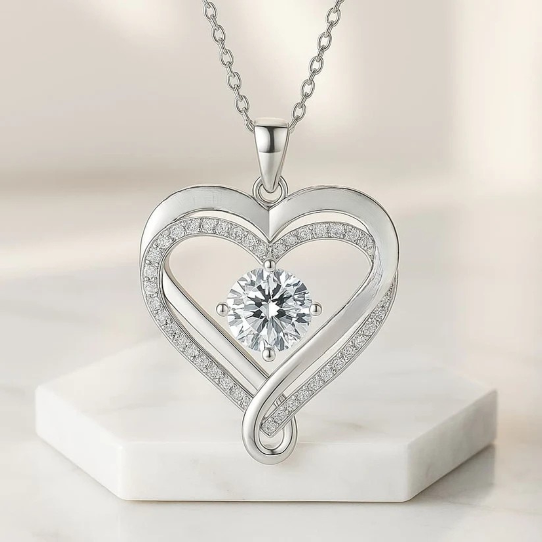 AMORIA™ - Collar corazón eterno