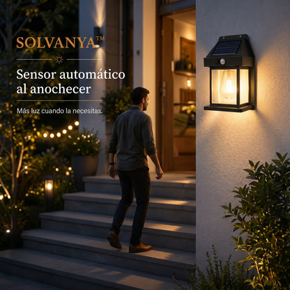 SOLVANYA™ - Lámpara de pared tipo farol solar