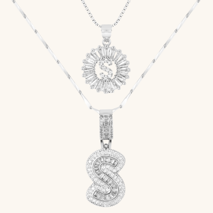 AURELIA™ – Collar Doble Inicial