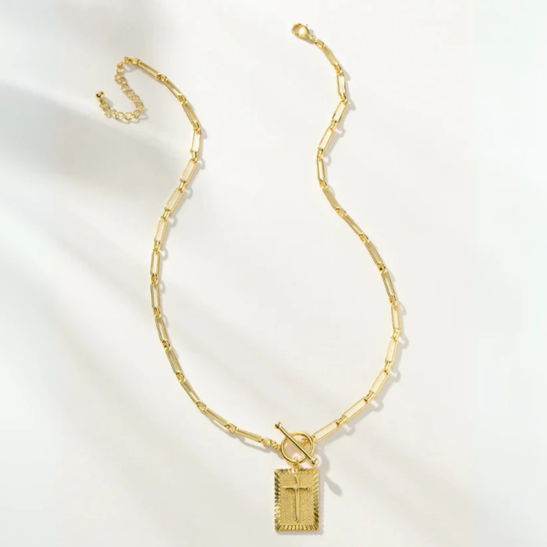 LUMORA™ – Collar Colgante Atemporal