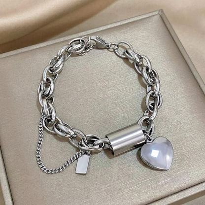 VALORIA™ - Pulsera de cadena con corazón esculpido