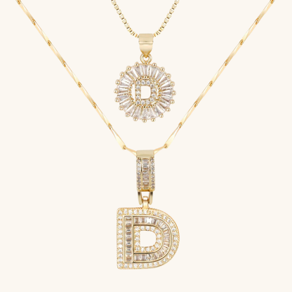 AURELIA™ – Collar Doble Inicial