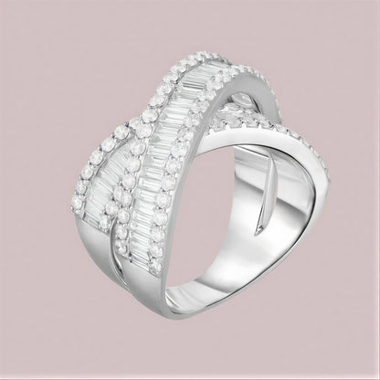 LUCERA™ – Anillo Cruzado Brillo Refinado