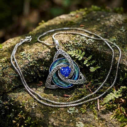 Brivori™ - Collar Nudo Celestial